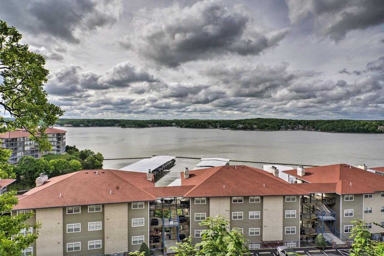 Waterfront Lake Ozark Condo With Deck And Pools Esterno foto